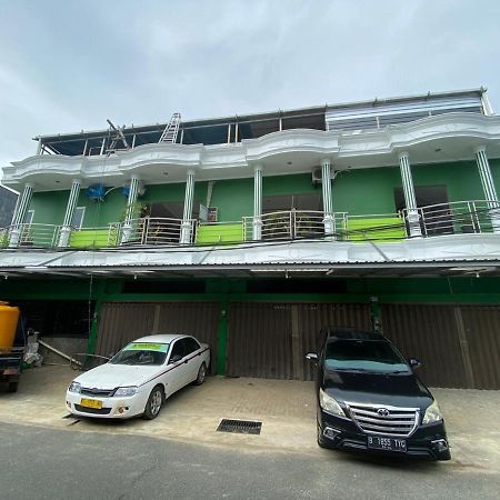 红多兹Plus酒店-近巴厘巴板西罗亚医院 外观 照片