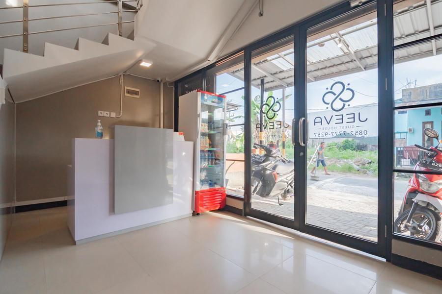 红多兹Plus酒店-近巴厘巴板西罗亚医院 外观 照片